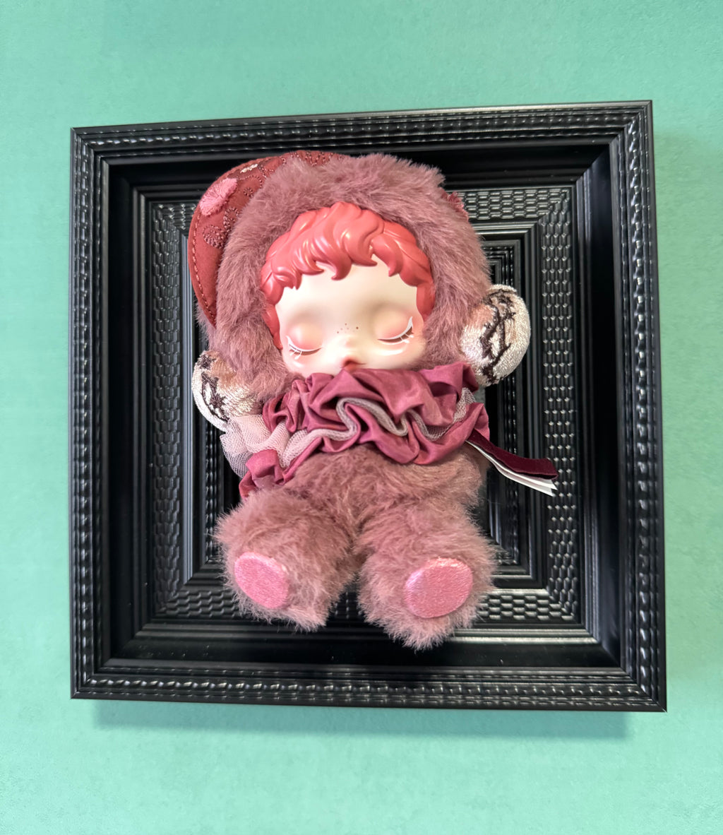 4-Inch Display Opening Frame for Mini Figures – Black