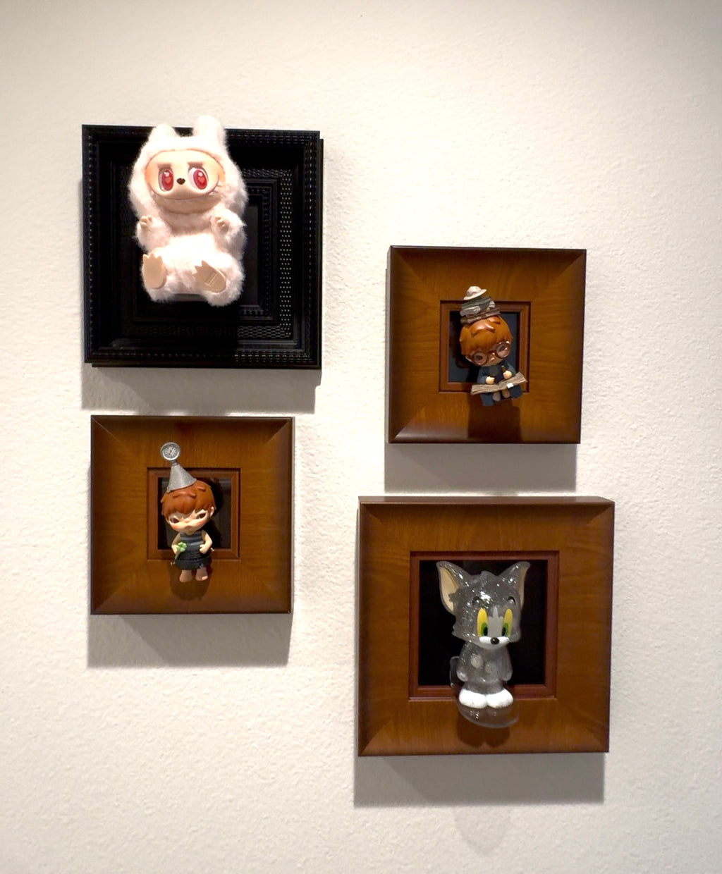 5-Inch Display Opening Frame for Designer Toys – Brown